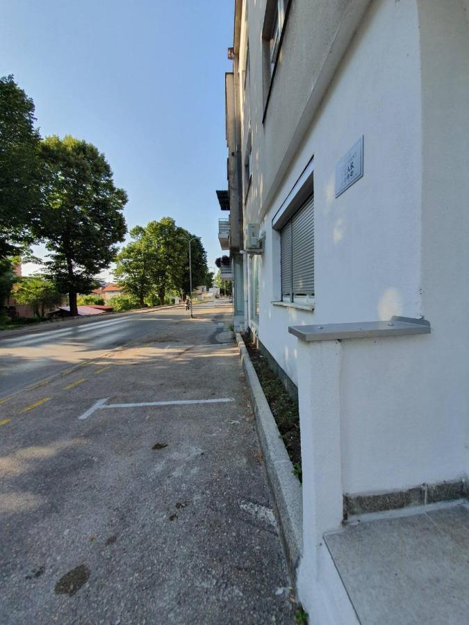 Apartment Star 2 Bihać Esterno foto